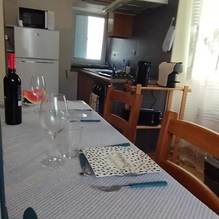 Casa Do Carvoeiro * Fundao