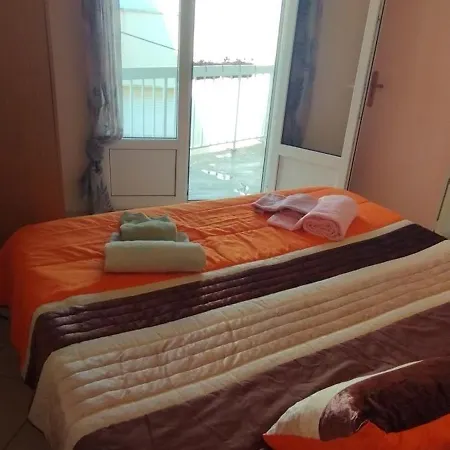 Casa Do Carvoeiro Tatil Evi *