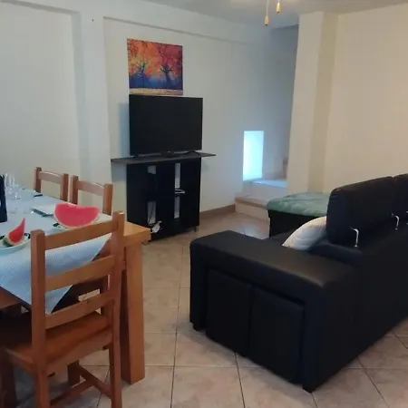Casa Do Carvoeiro Holiday home Fundao