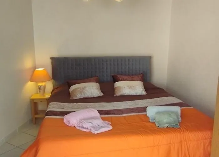 Casa Do Carvoeiro Tatil Evi