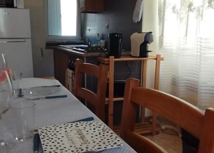 Casa Do Carvoeiro Tatil Evi Fundão