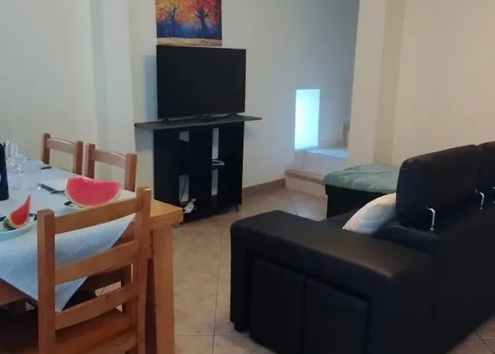 Casa Do Carvoeiro Tatil Evi Fundão