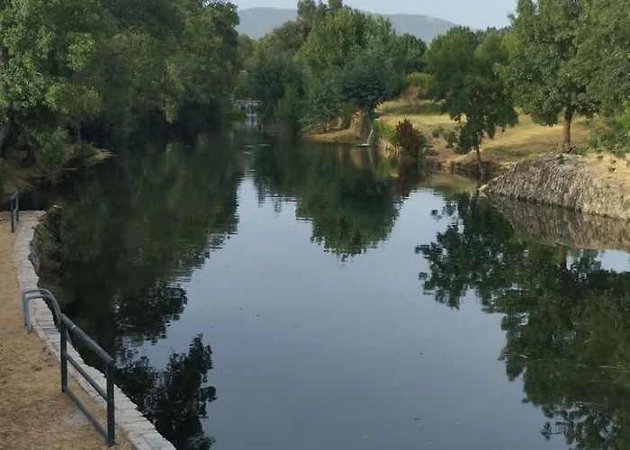 Casa de Férias Casa Do Carvoeiro