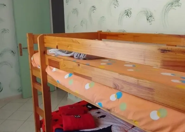 Casa de Férias Casa Do Carvoeiro *